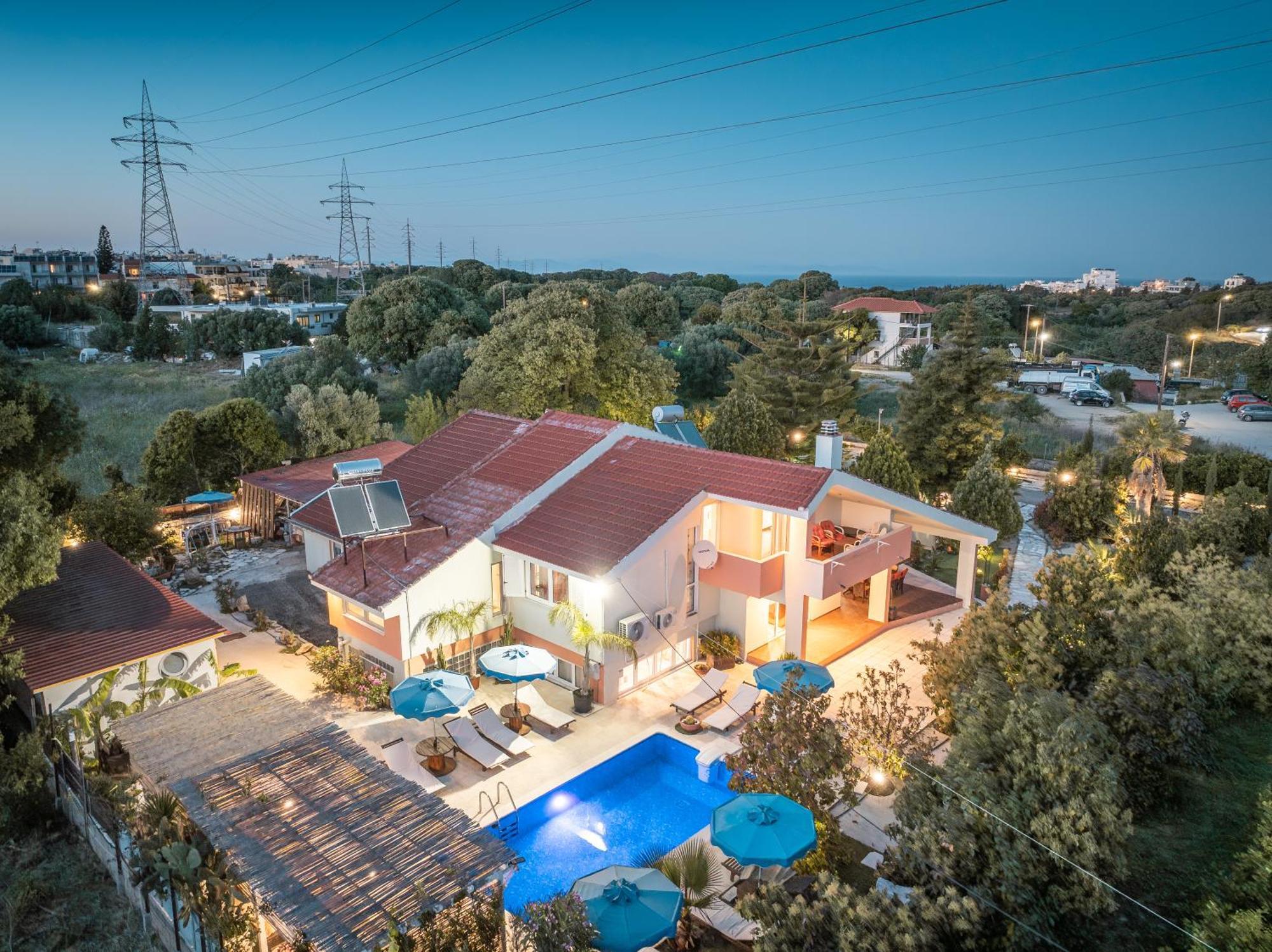 Artzy Villa Rhodes City Esterno foto